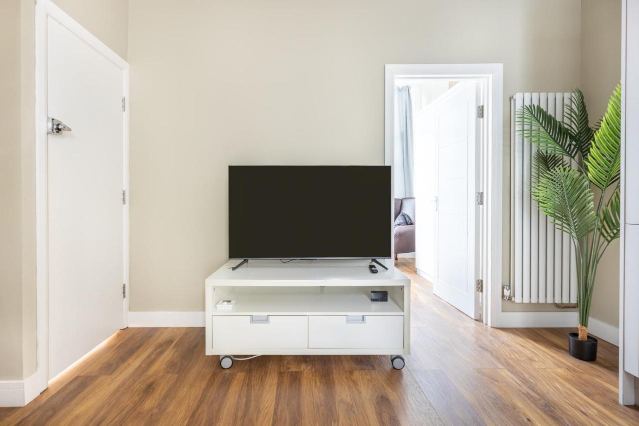 Modern 2Bd Flat In Camden Town London Lejlighed Eksteriør billede